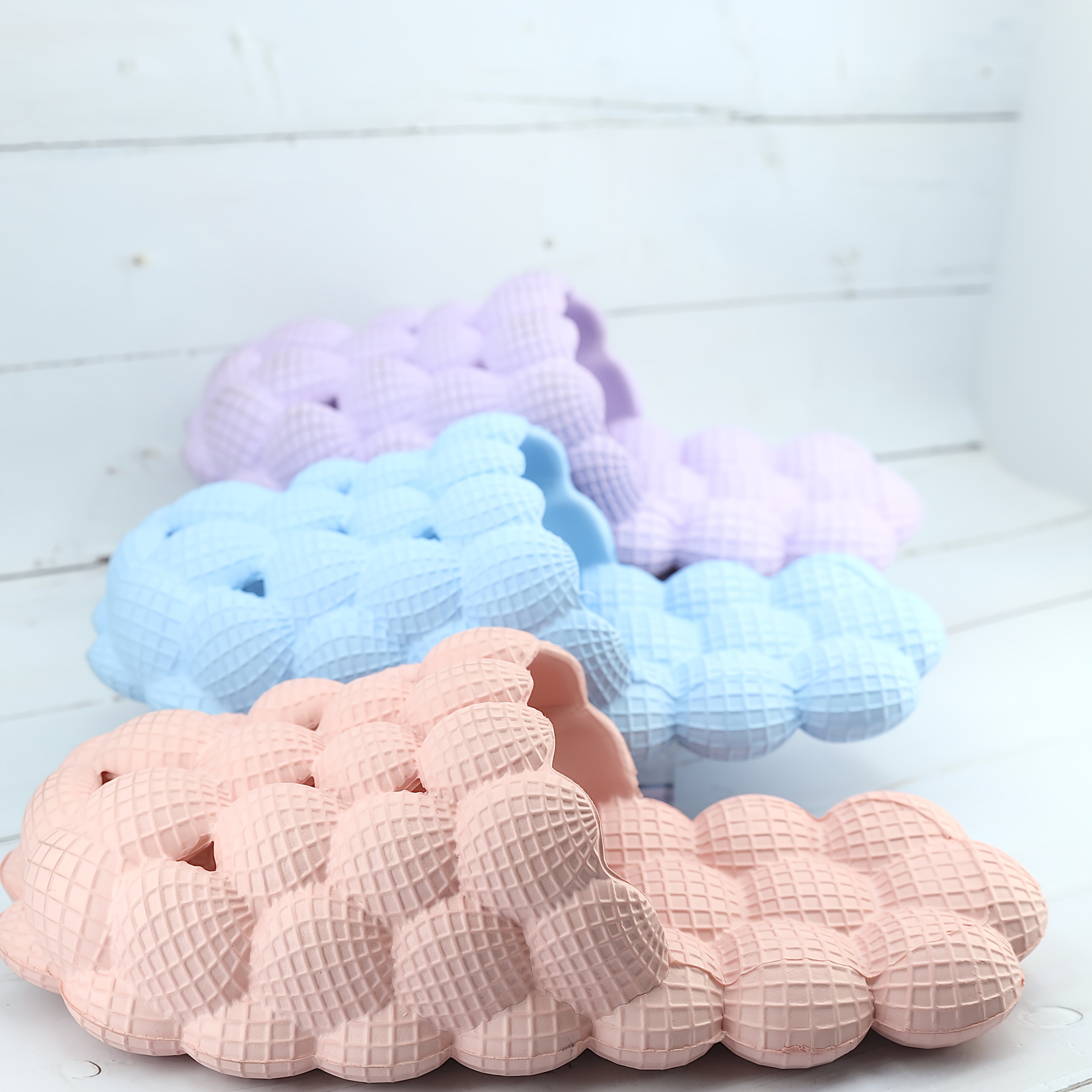 Unisex, Ultra Cushioned Bubble Slides, Women Shoes