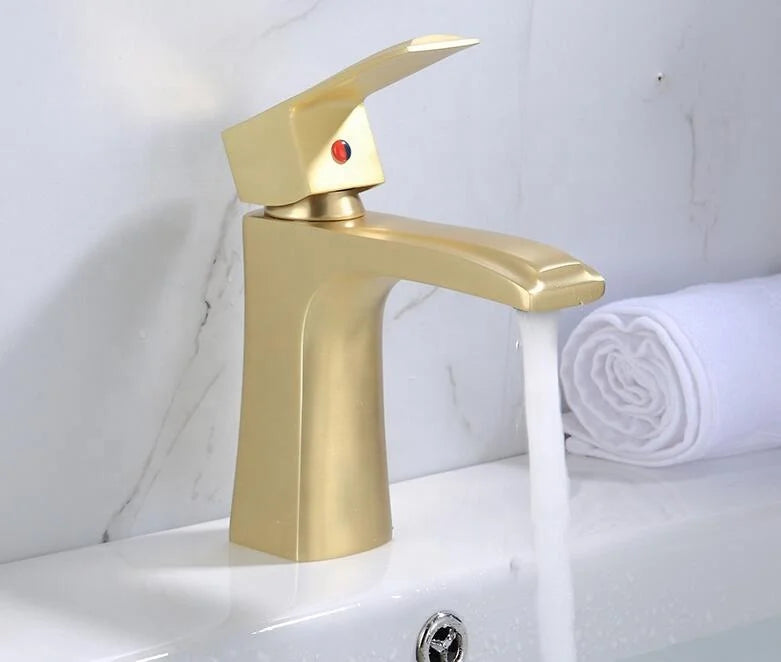Modern Single-Hole Deck Mounted Brass Lavatory Brushed Gold Wash Basin Hot Cold Mixer Taps Single Handle Ceramic Valve Core