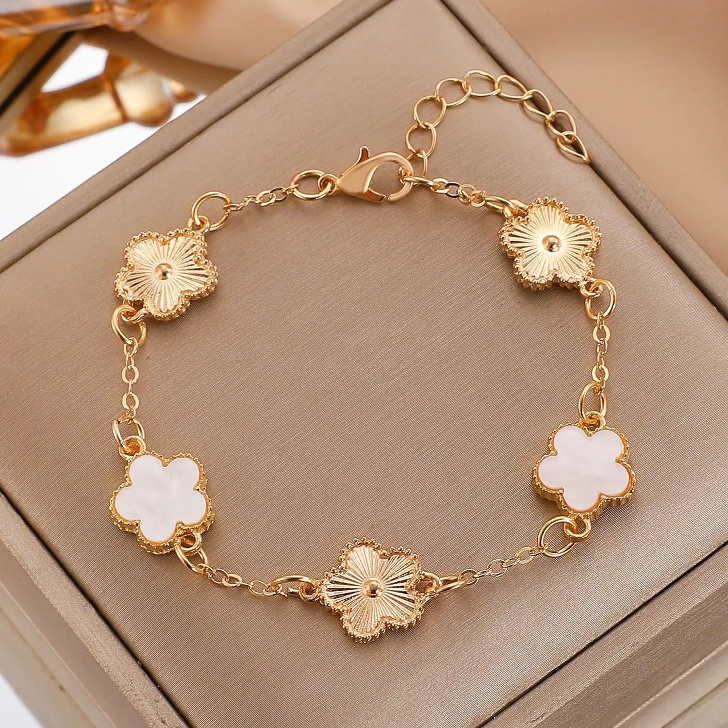 Five Petal Flower Bracelet Chain Tassel Colorful Enamel Charm Women Fashion Elegant Jewelry Gift Trendy Accessory