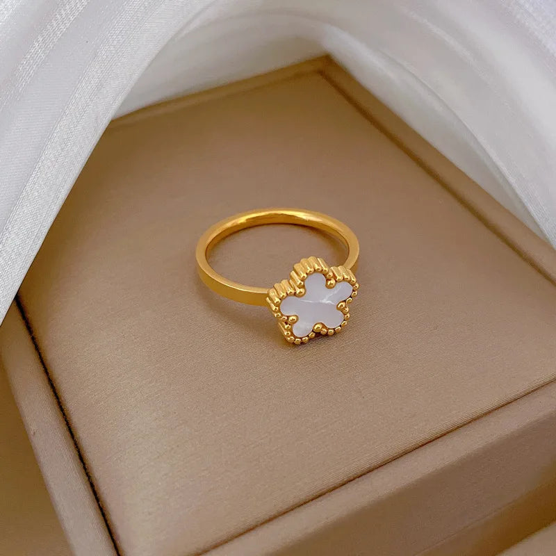 Delicate Stainless Steel Flower Ring For Women Romantic Plum Blossom Five Leaf Petal Finger Rings Fashion Aesthetic Jewelry Gift