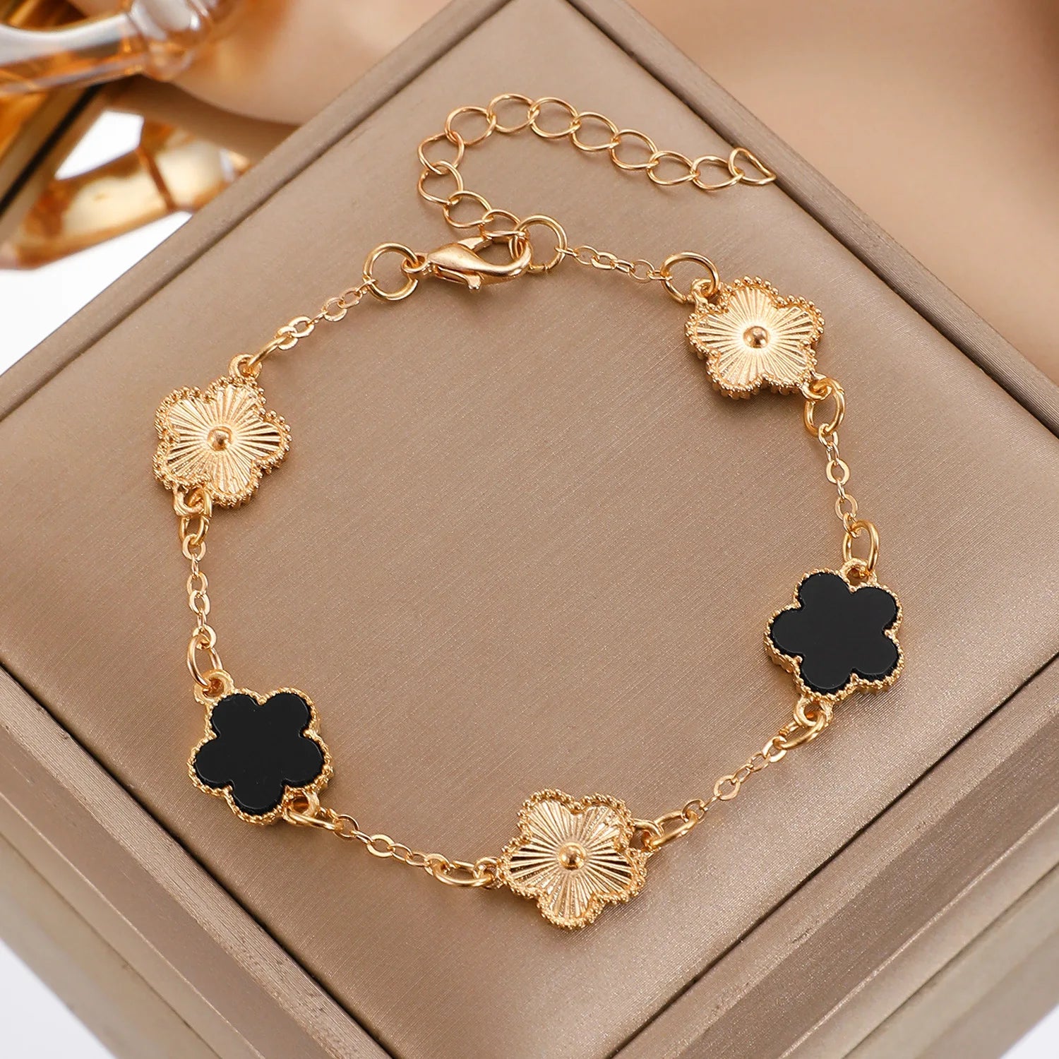 Five Petal Flower Bracelet Chain Tassel Colorful Enamel Charm Women Fashion Elegant Jewelry Gift Trendy Accessory