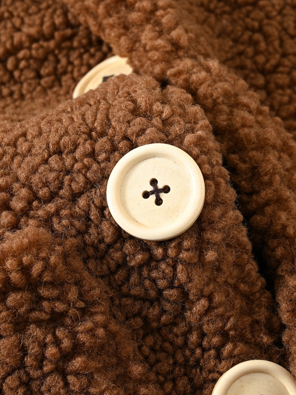 [Lamb Fur Jacket] Girls' Lamb Fur Jacket | JOMAKE Korean-Style Lapel Collar, Two-Tone, Warm Windbreaker with Pockets, Lining, Button Closure, Long Sleeves for Winter