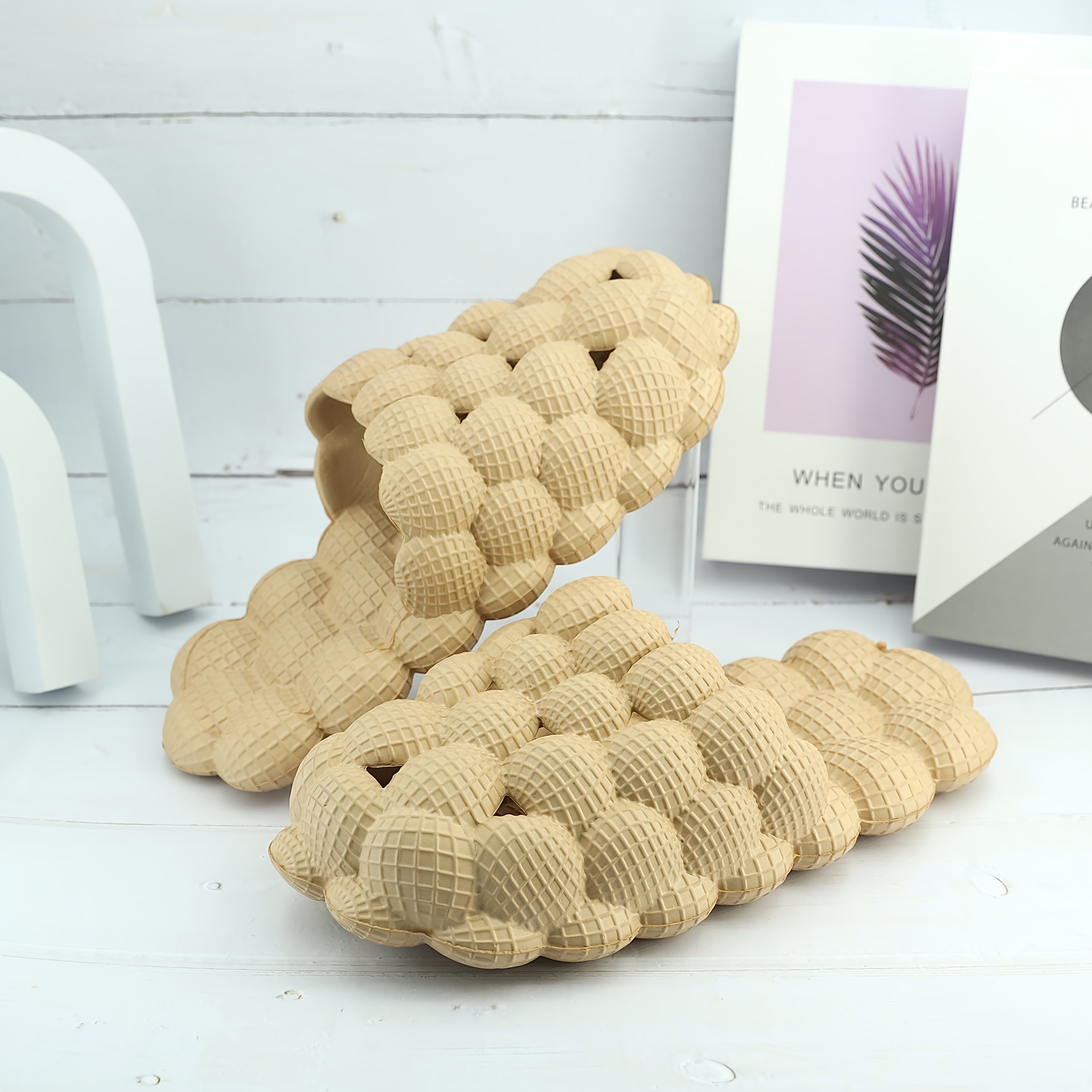 Unisex, Ultra Cushioned Bubble Slides, Women Shoes