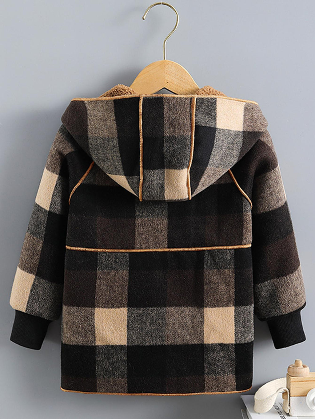 Boys' Long Sleeve Plaid Fleece-Lined Jacket with Button Front & Pockets - Cozy Fall/Winter Warmth, Casual Cardigan Collar, Brown/ Tartan Pattern, Machine Washable For Outdoor Play & Casual Attire, Winter Jacket For Boys, Fall