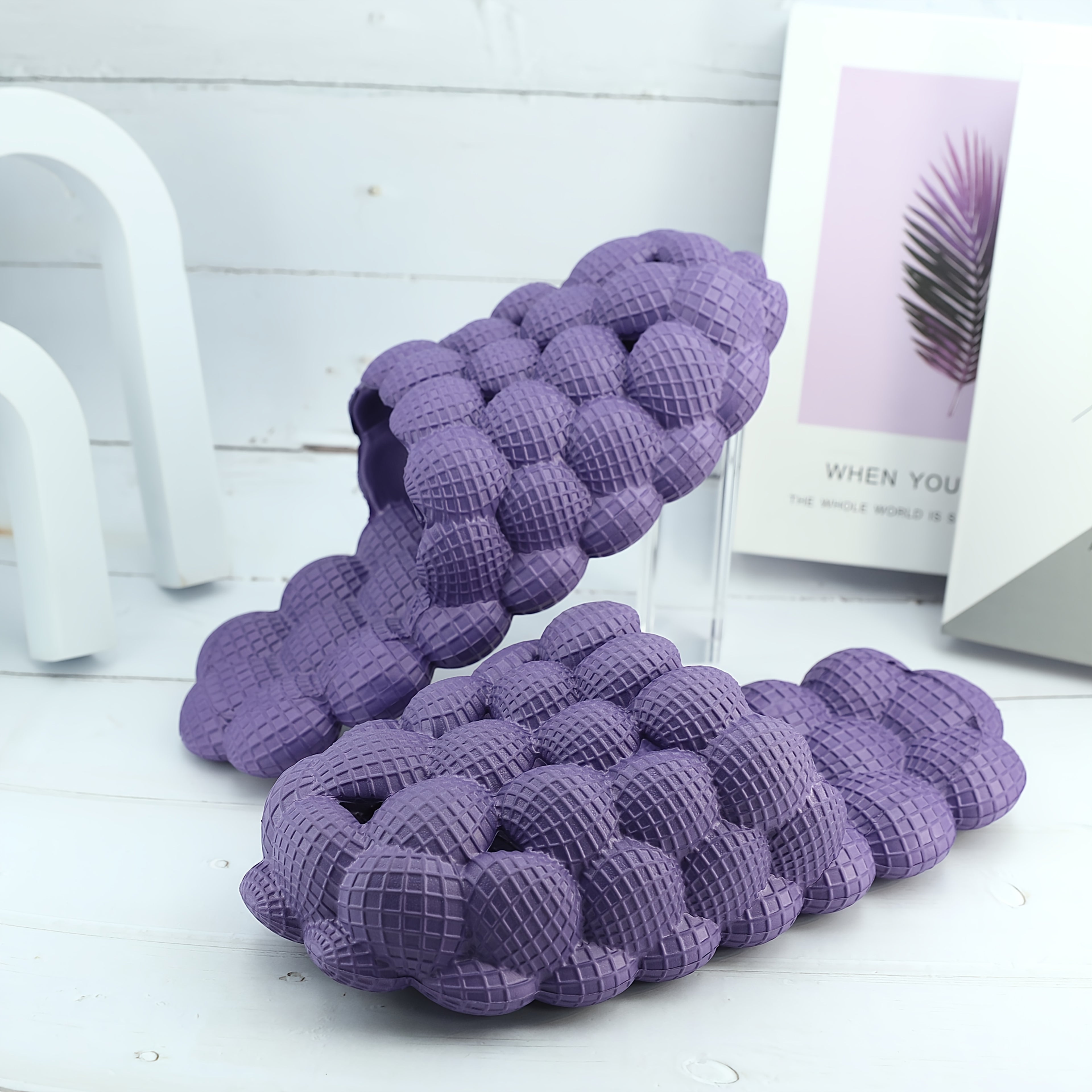 Unisex, Ultra Cushioned Bubble Slides, Women Shoes